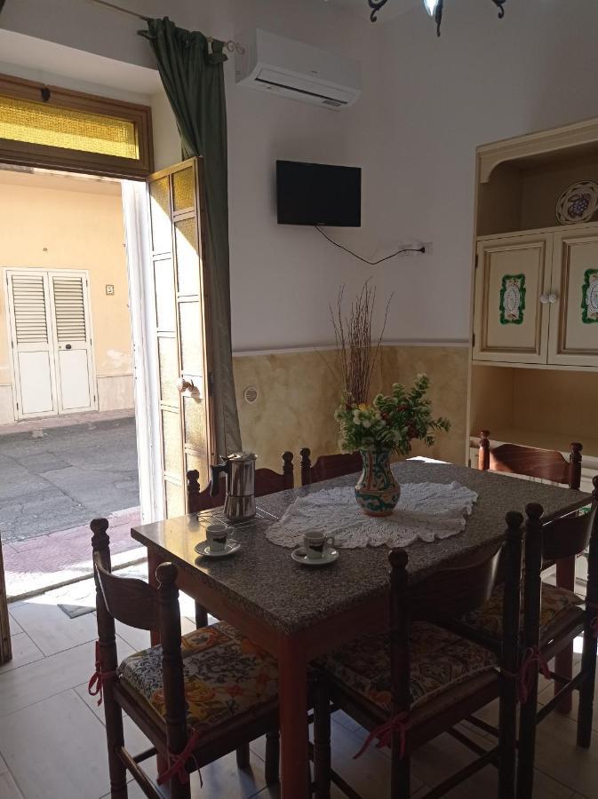 Mary Home - Casa Vacanza Taormina Exterior foto