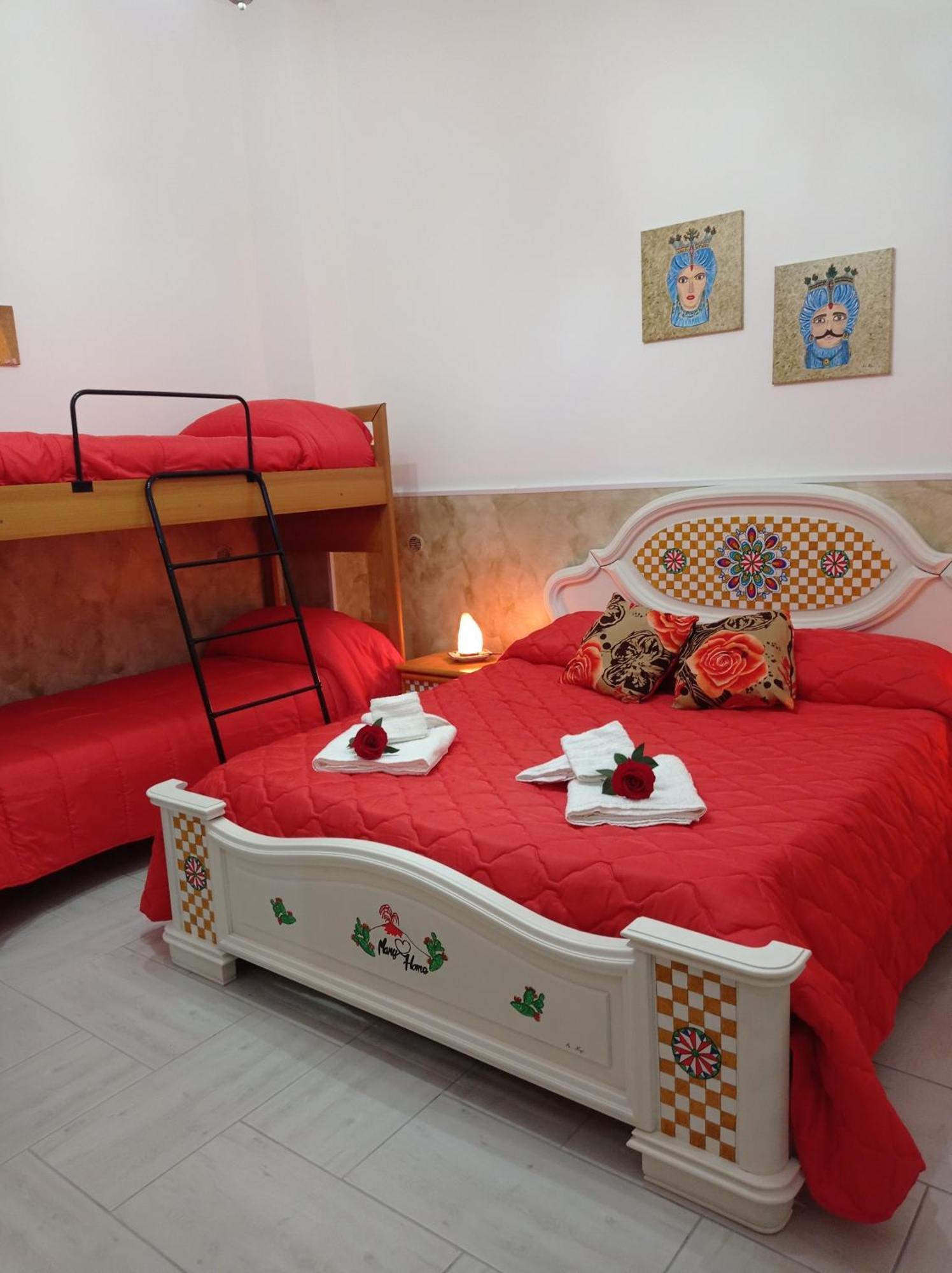 Mary Home - Casa Vacanza Taormina Zimmer foto
